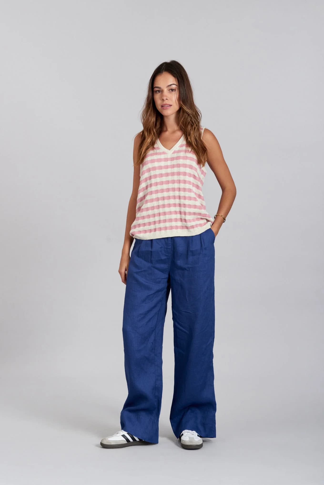 Lion Linen Trousers Navy – image 1