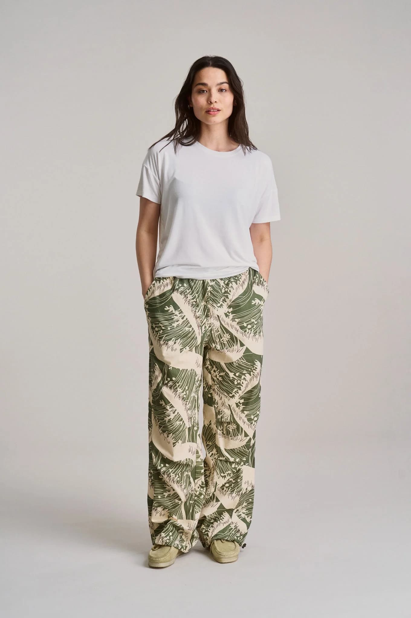 Women's Organic Cotton Trouser - Wave Print – image 1