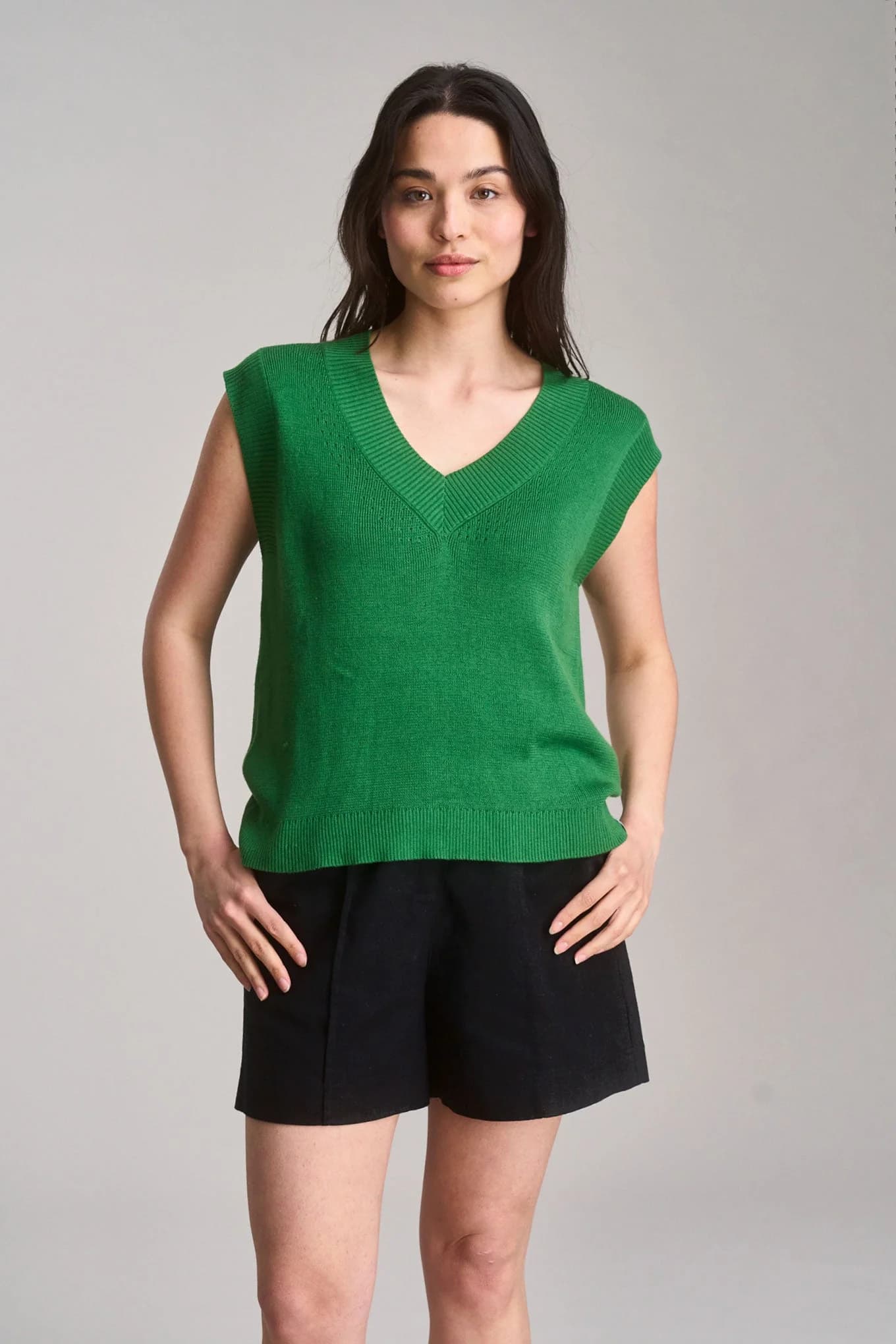 SANDER Cotton Tencel Vest - Jungle Green – image 1