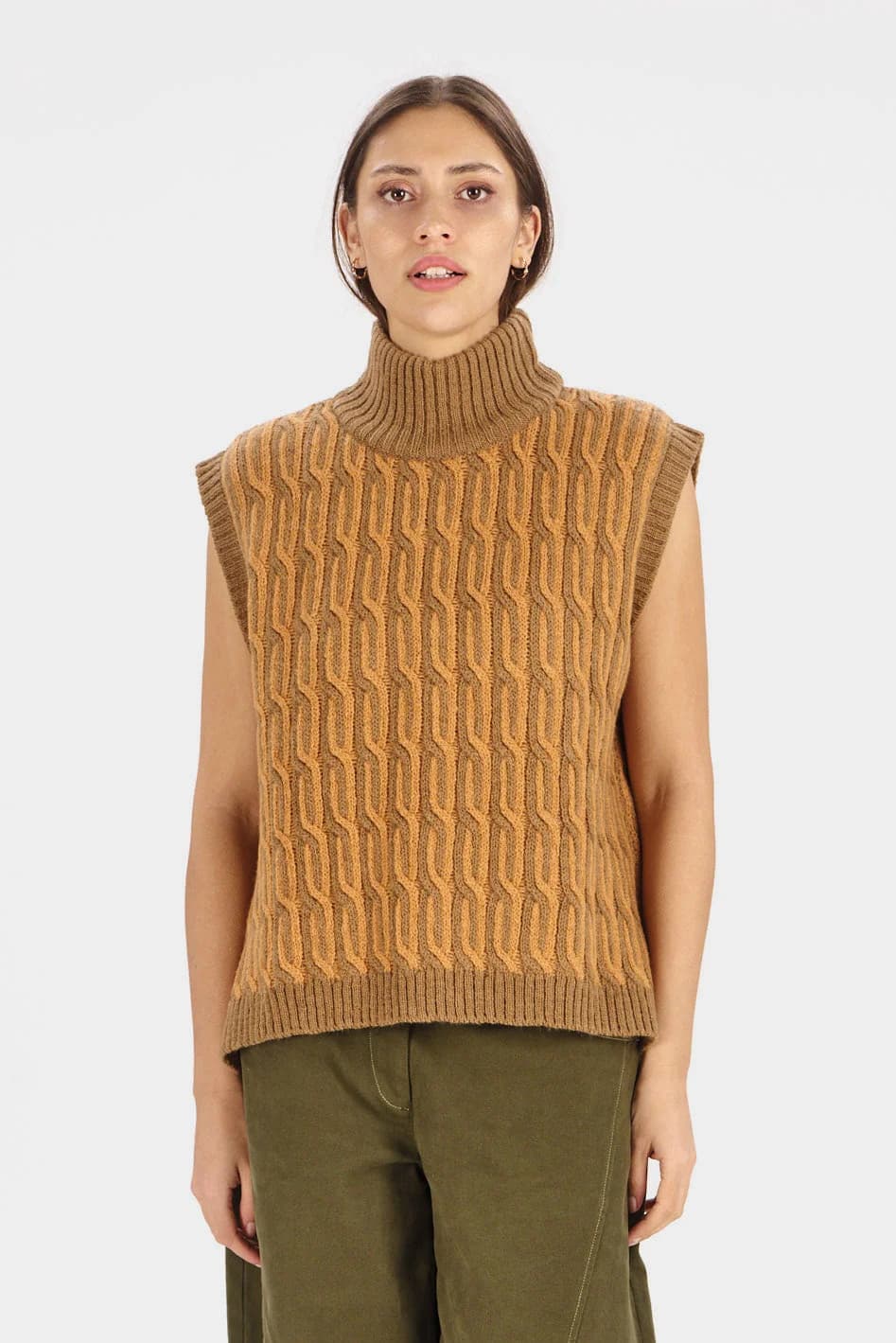 Casey Lambswool Vest - Camel – image 1