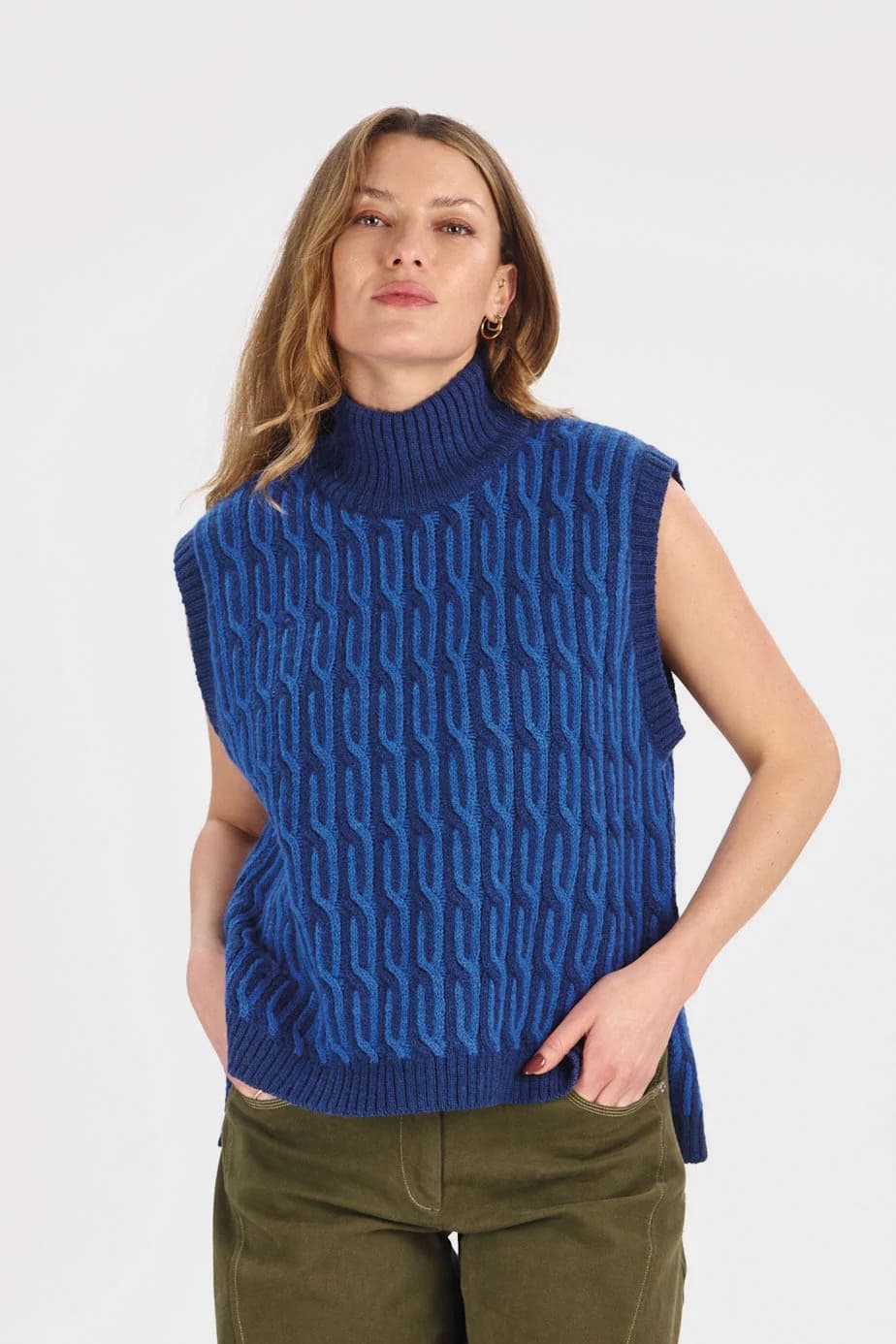 Casey Lambswool Vest - Blue – image 1