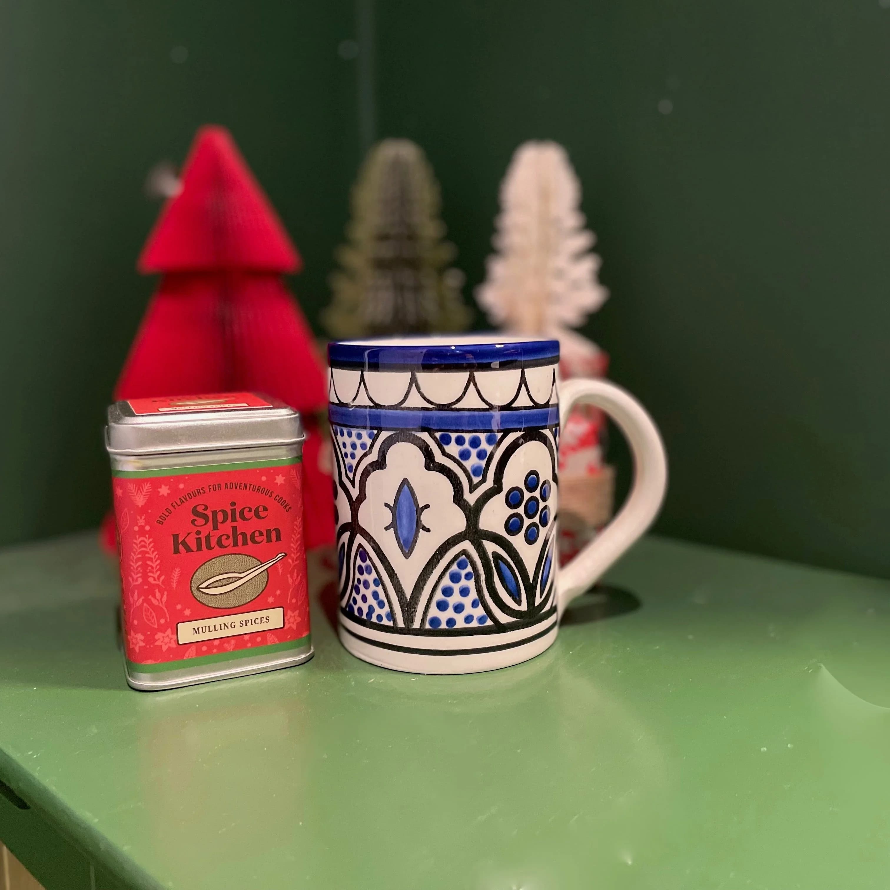 Mulling on a Gift Set