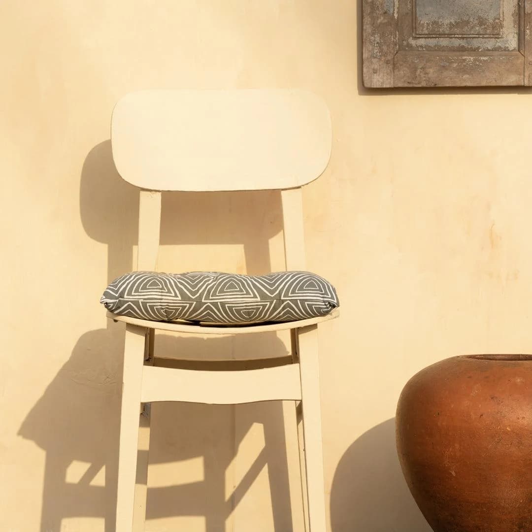 Geometric Print Seat Pads - Grey