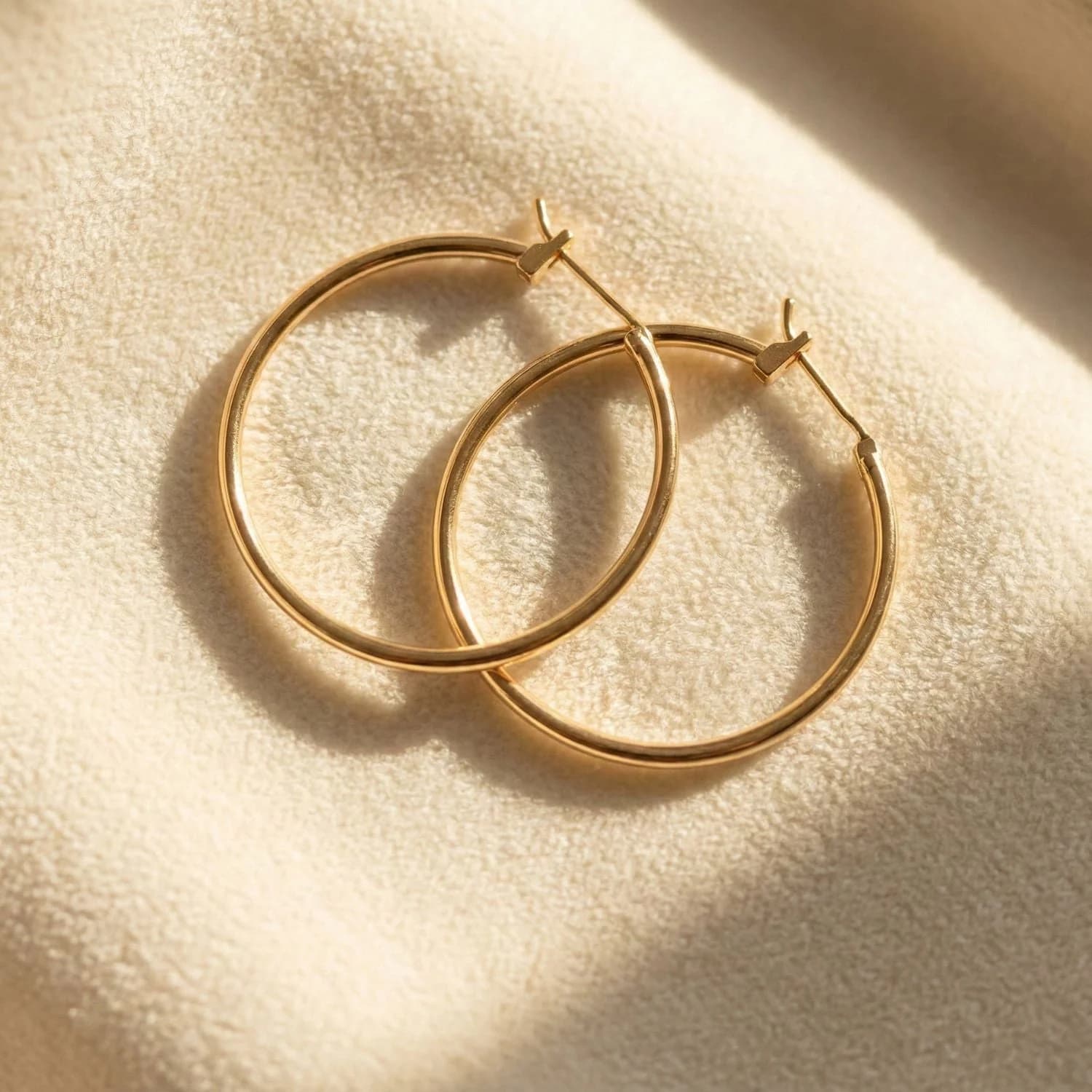 18ct Gold Filled Classic Plain Hoop Earrings