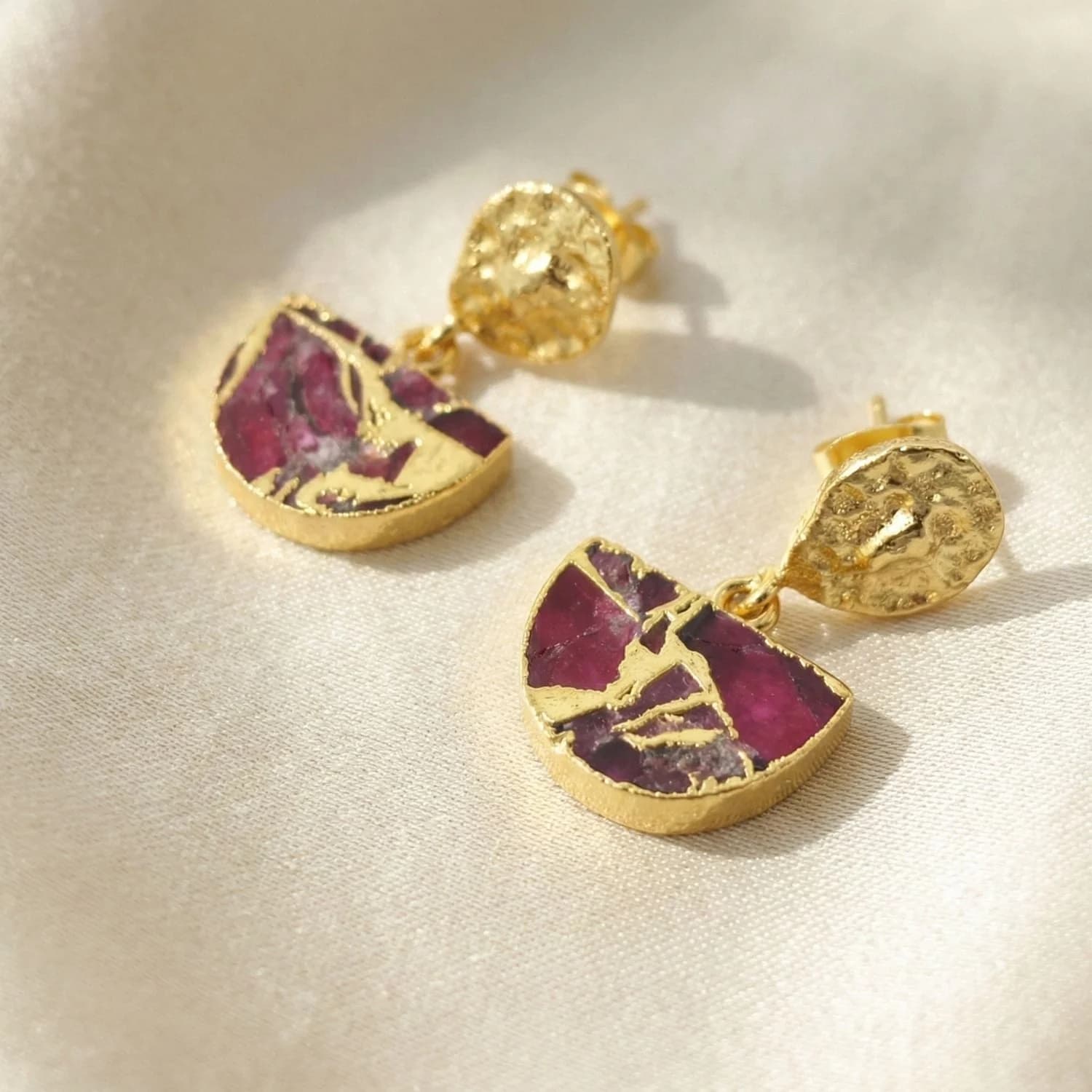 Hammered Ruby Birthstone Gold Plated Earrings – image 1