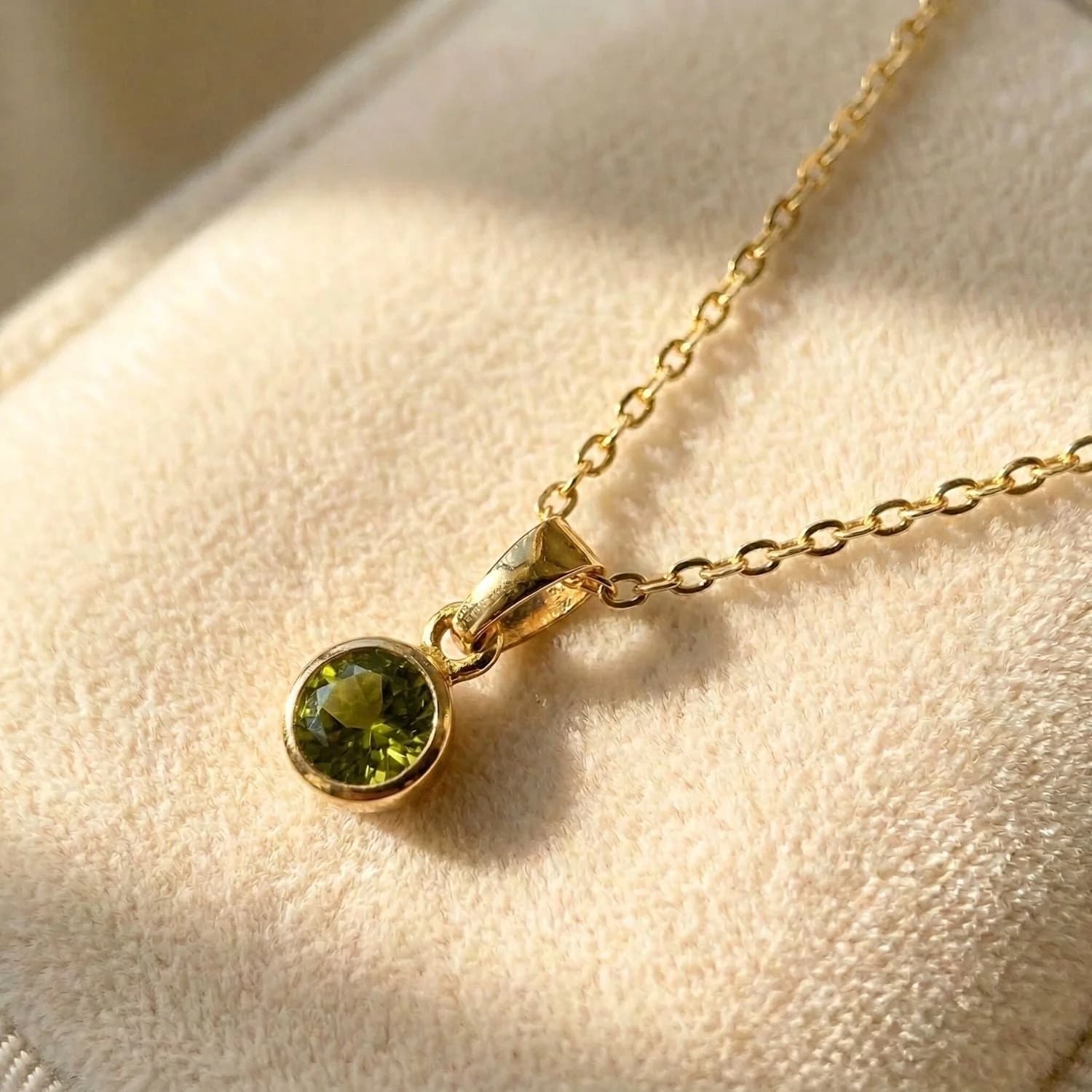 Mini Round Peridot Pendant Necklace – image 1