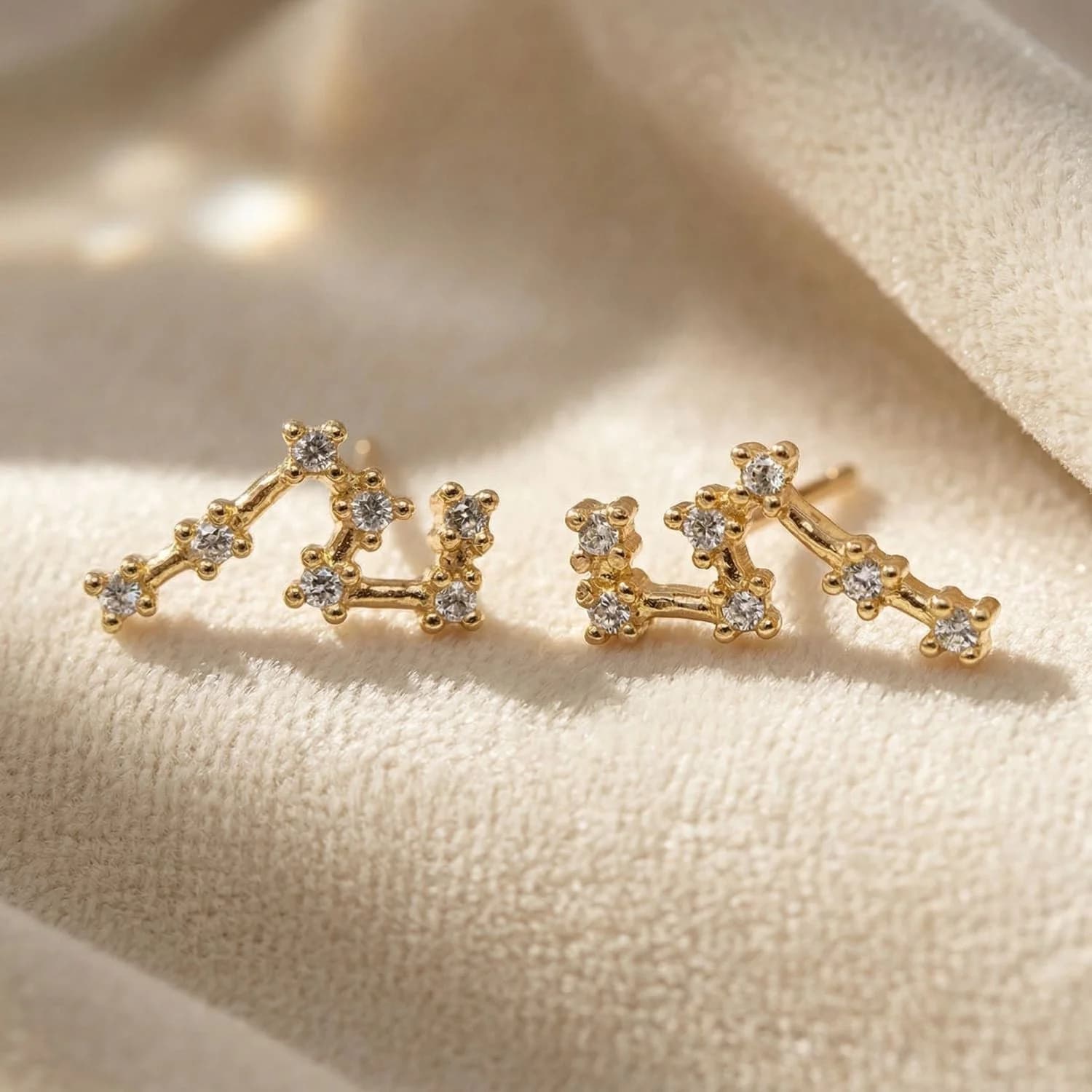 Virgo Star Sign Constellation Earrings – image 1