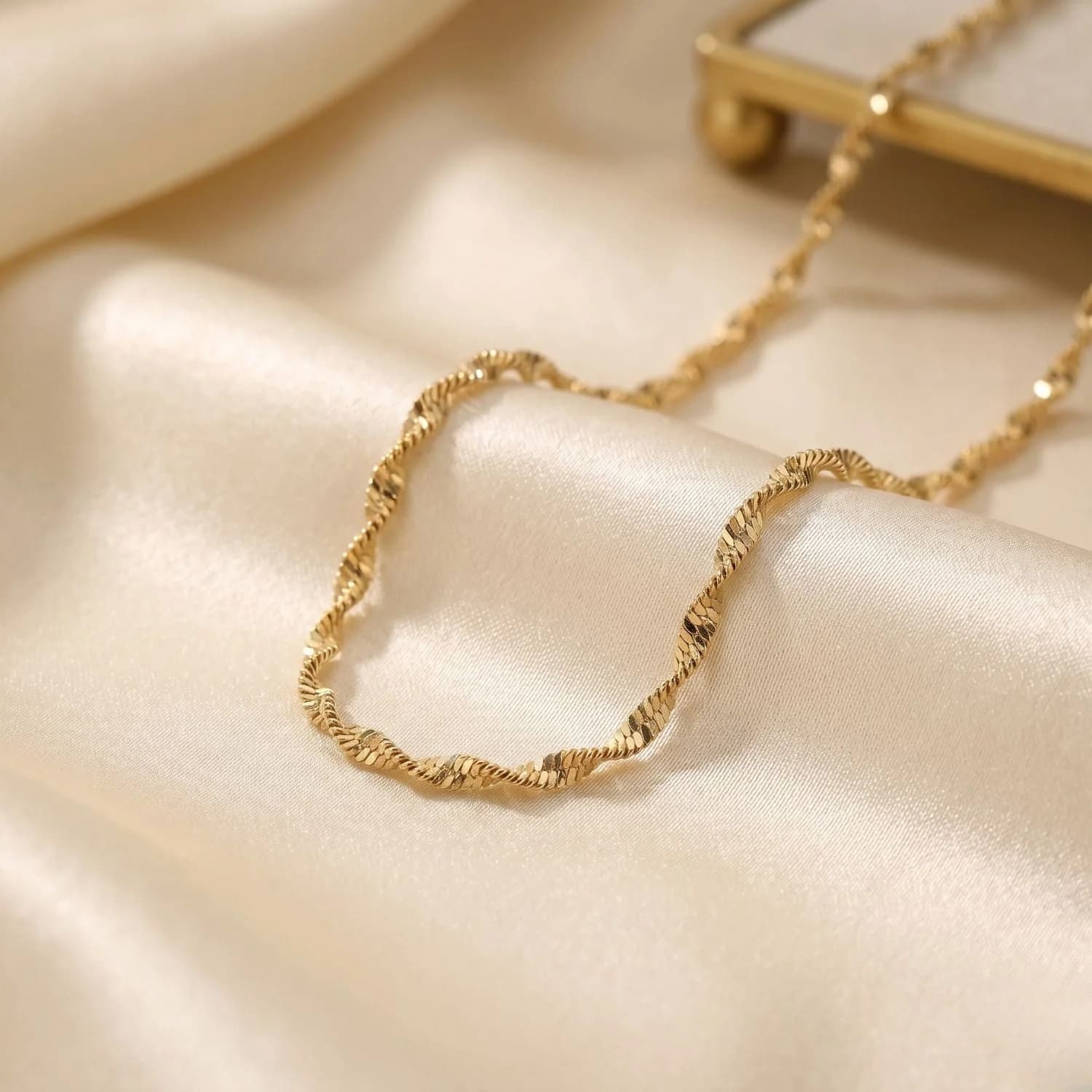 18ct Gold Filled Singapore Twisted Rope Chain Necklace