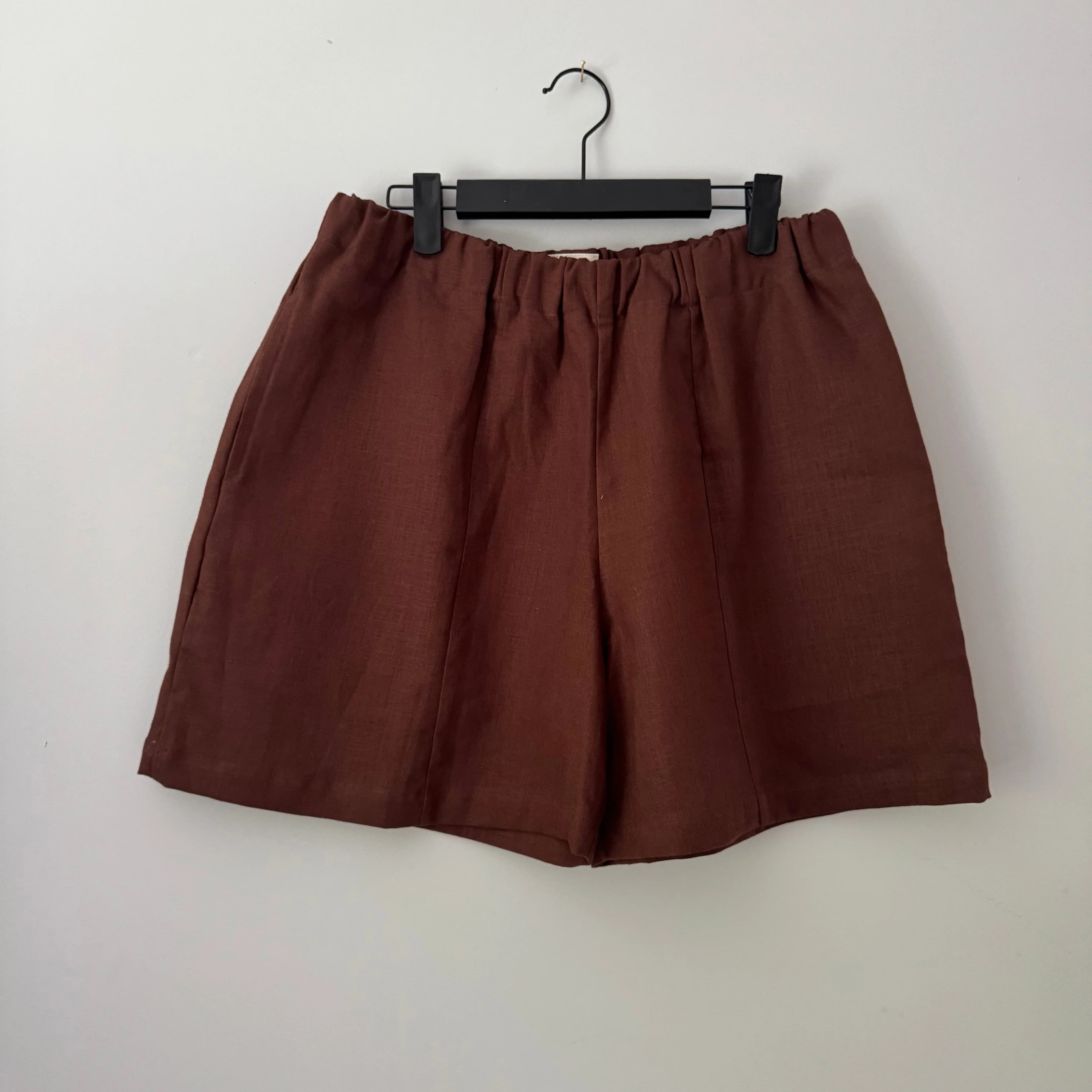 Brown Linen Shorts Medium – image 1