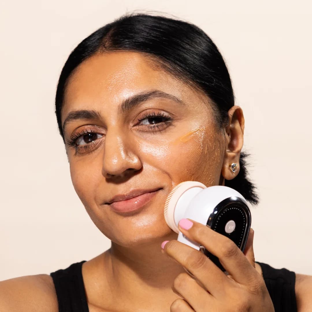 Urchin Cleansing and Skin Rejuvenation Device – image 1
