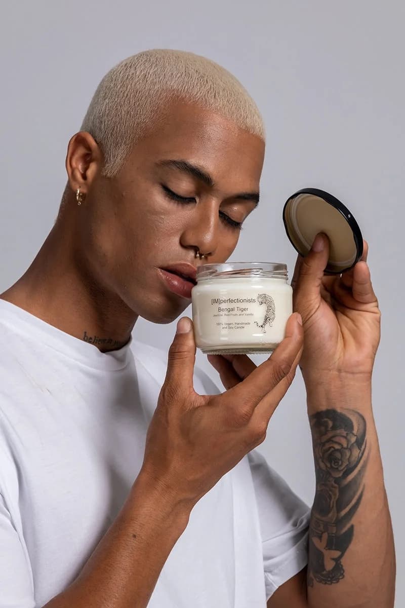 Jasmine, Red Fruits and Vanilla Scented Candle - Bengal Tiger Candle Melts into Hand Cream