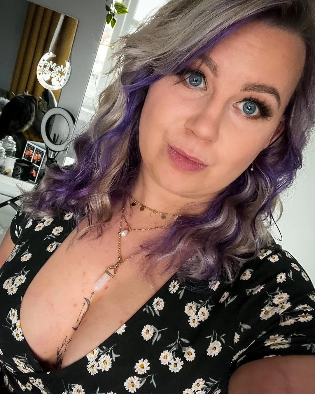 Hot Purple (Bold Purple) - Semi-Permanent Hair Dye - Crazy Color