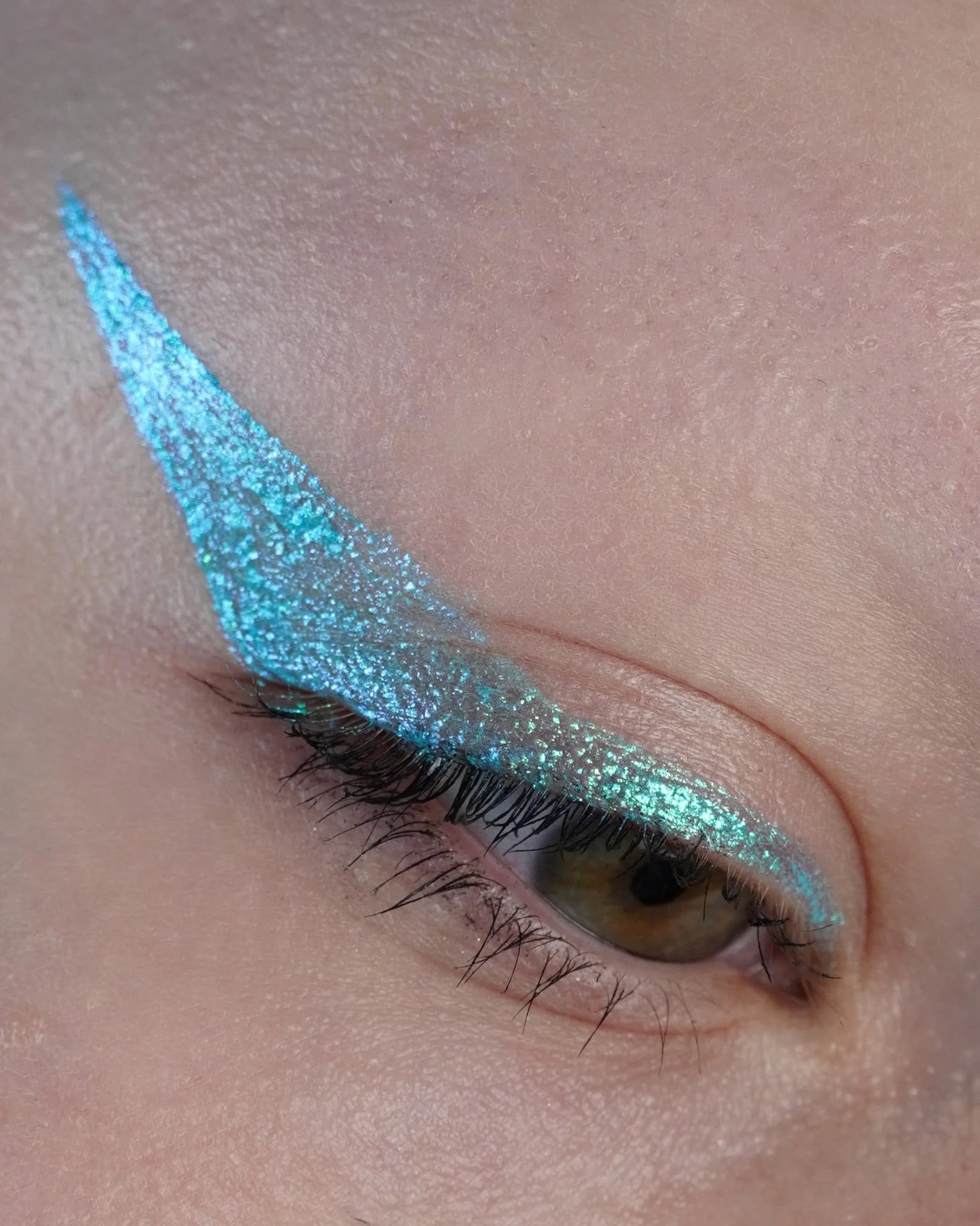 Shockwave Chroma Flik (Blue/Teal) - Liquid Liner - Glisten Cosmetics