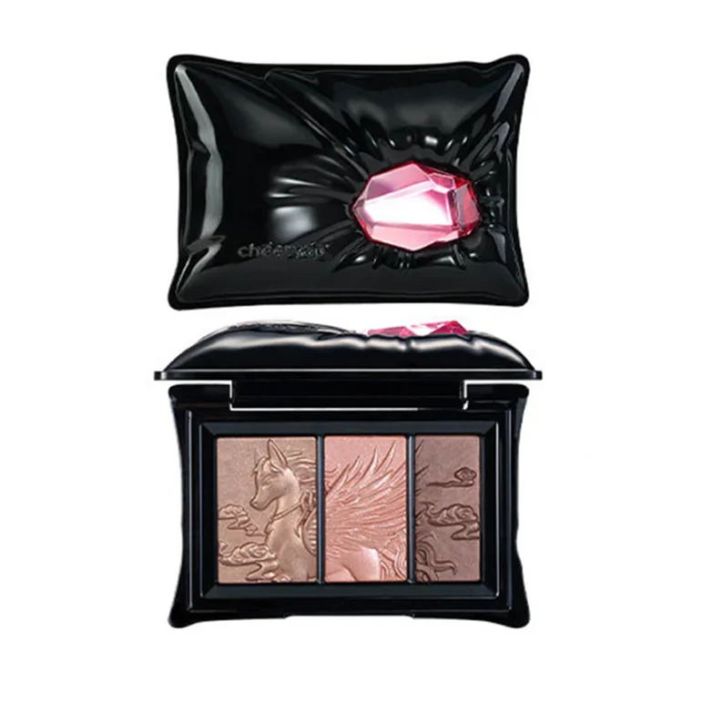 Dream in Spring Eyeshadow Palette – image 1