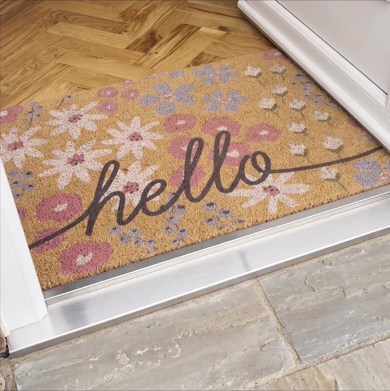 Hello Scribbly Floral Doormat