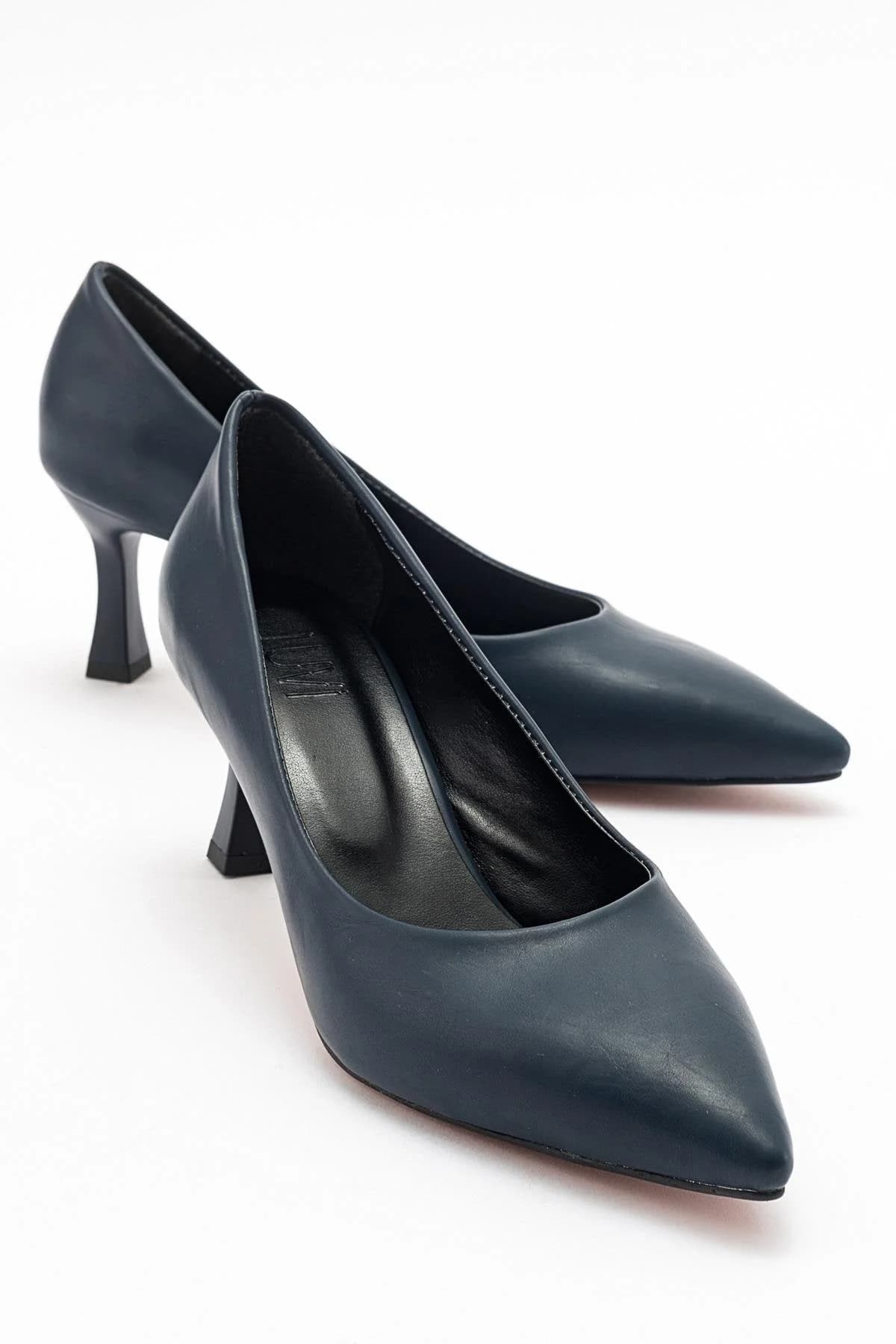 Navy Heeled Shoe – image 1
