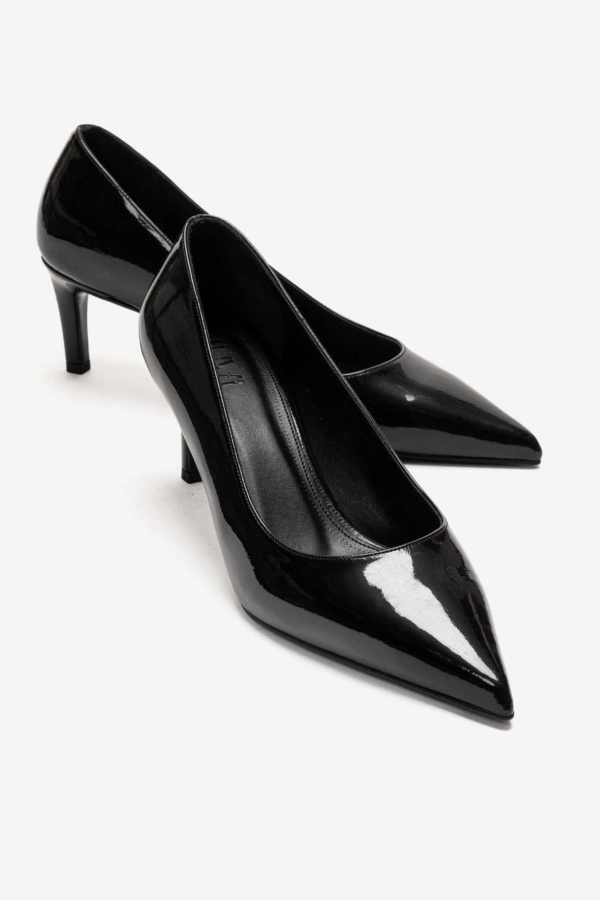 Black Stiletto Pump – image 1
