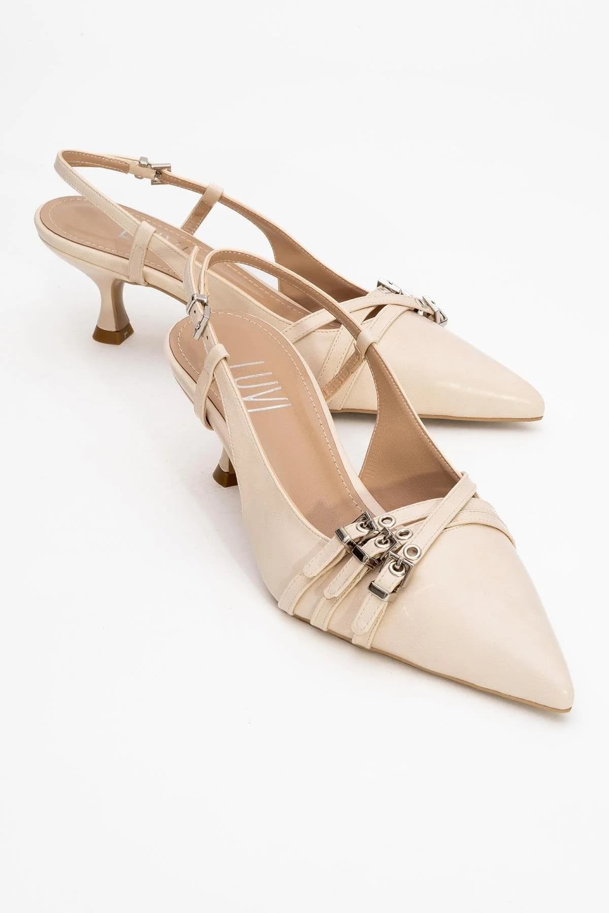 Beige Belt-Detail Heeled Shoe – image 1