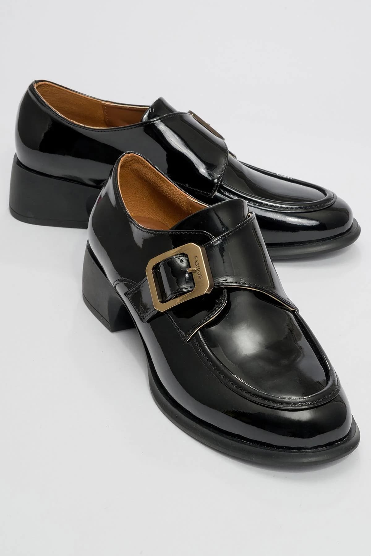 Alonia - Black Patent Loafer Shoe (Women)