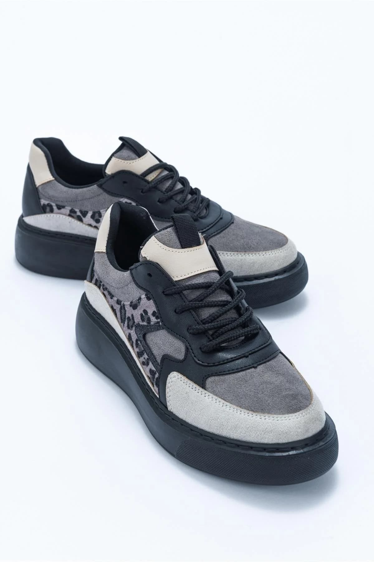 Drea Ice Black Patterned Casual Sneaker – image 1