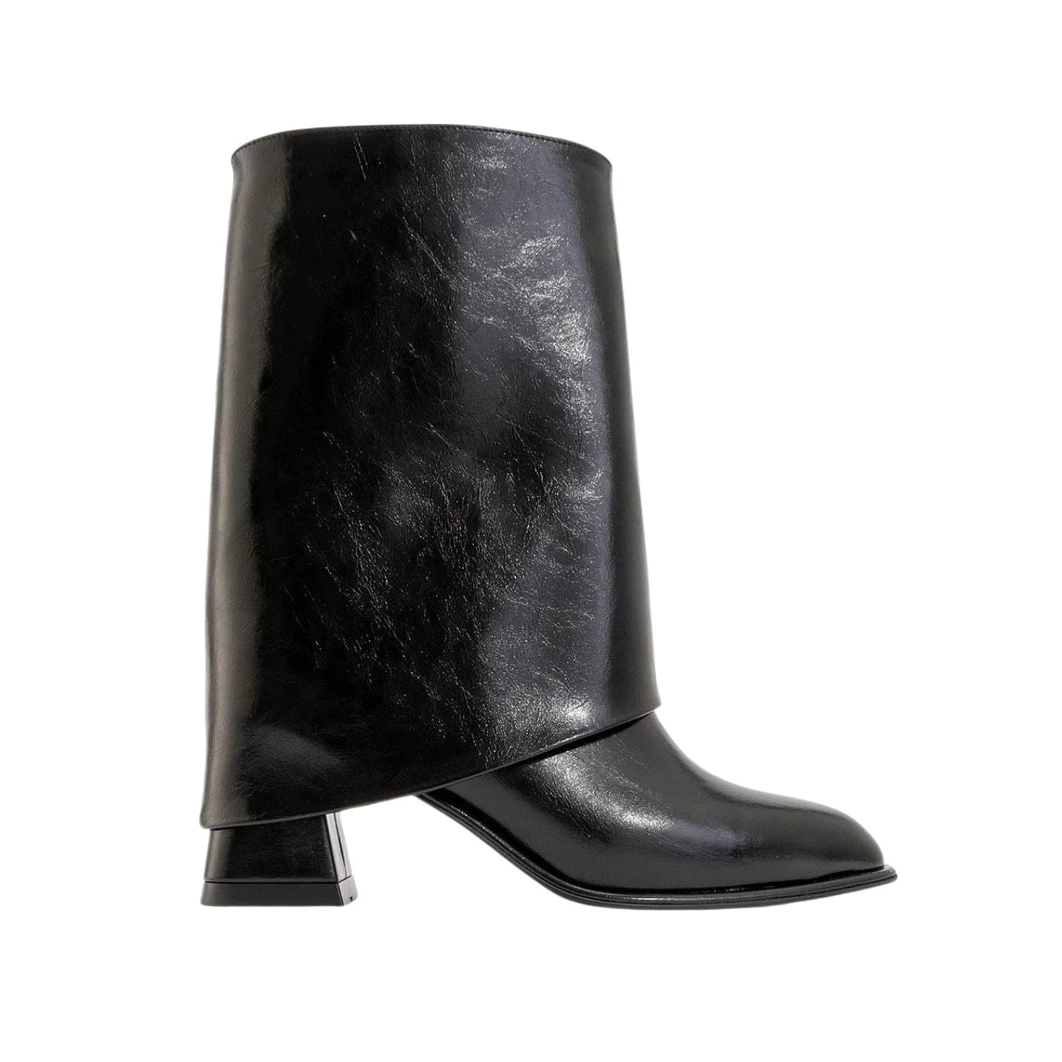 Ellas Chunky Heel Boot (Women)