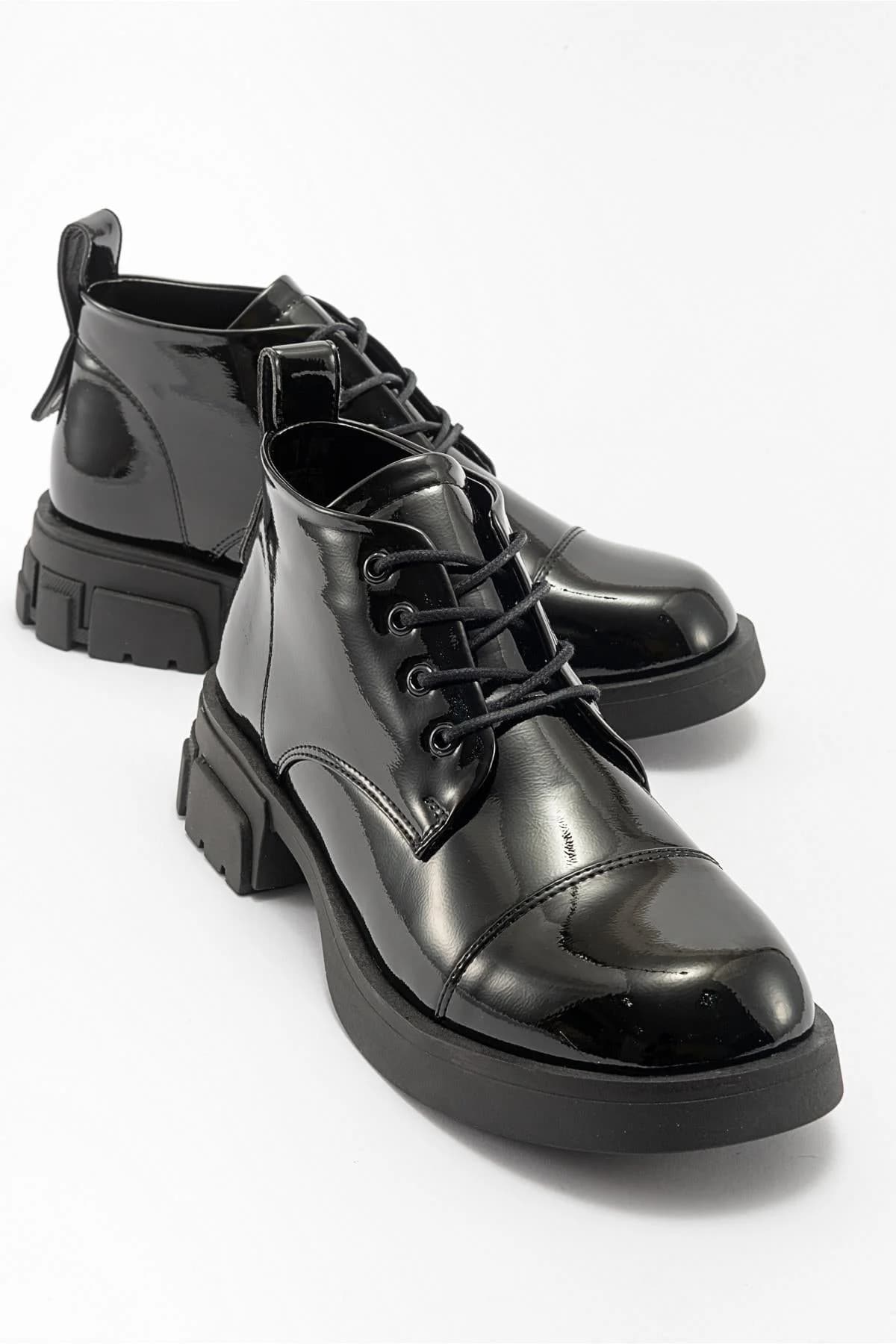 Lagom - Black Patent Boot (Women)