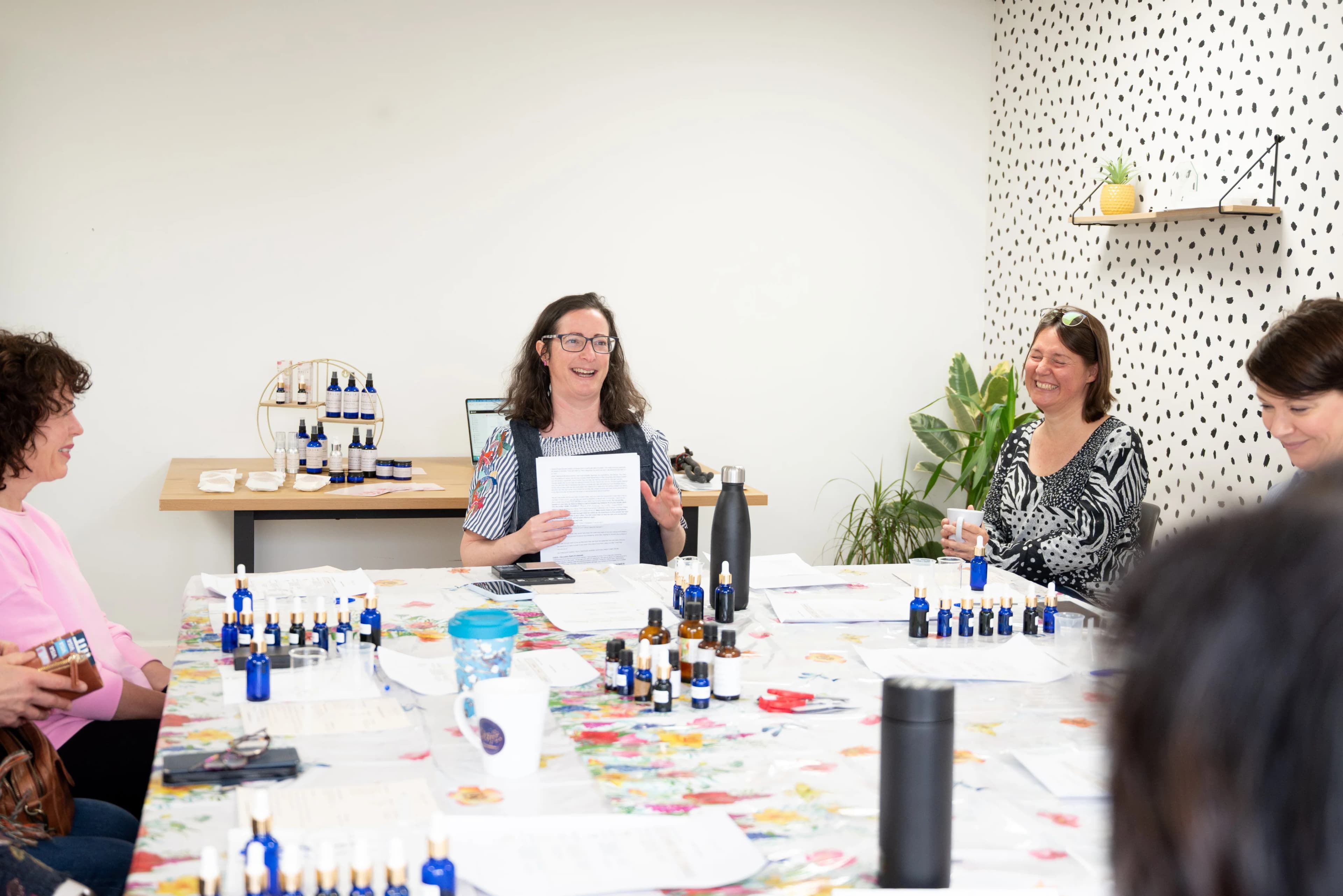 Create Your Own Luxury Cottage Garden Botanical Facial Oil Online Taster Session