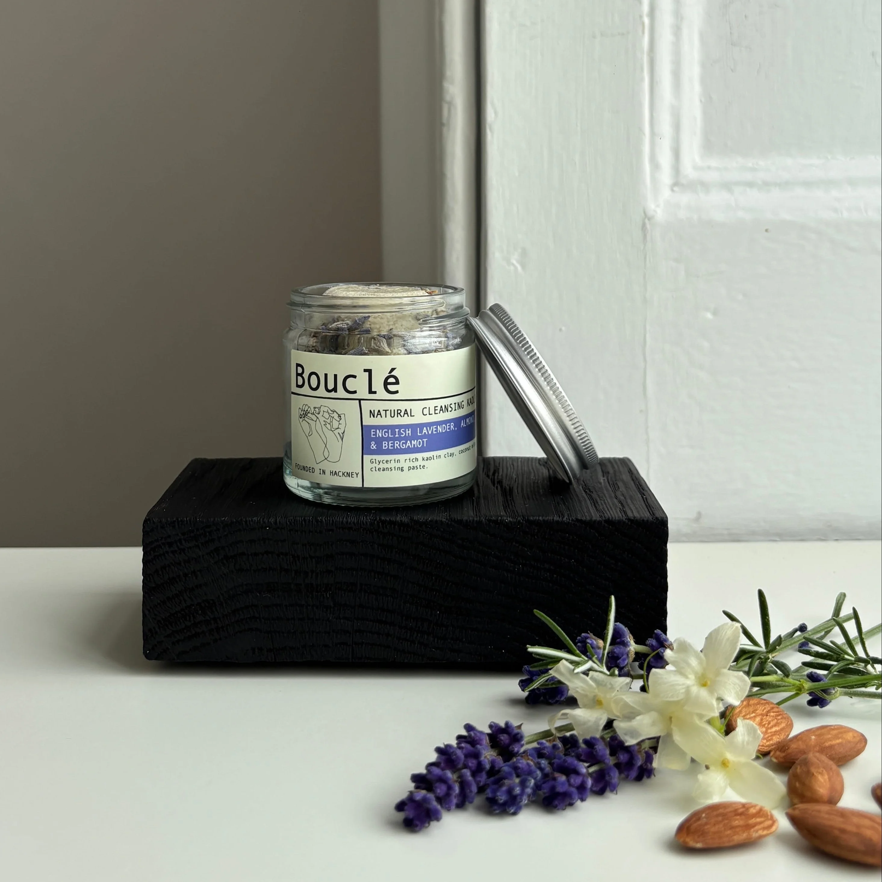 Calming Natural Cleansing Kaolin Clay with Lavender & Bergamot