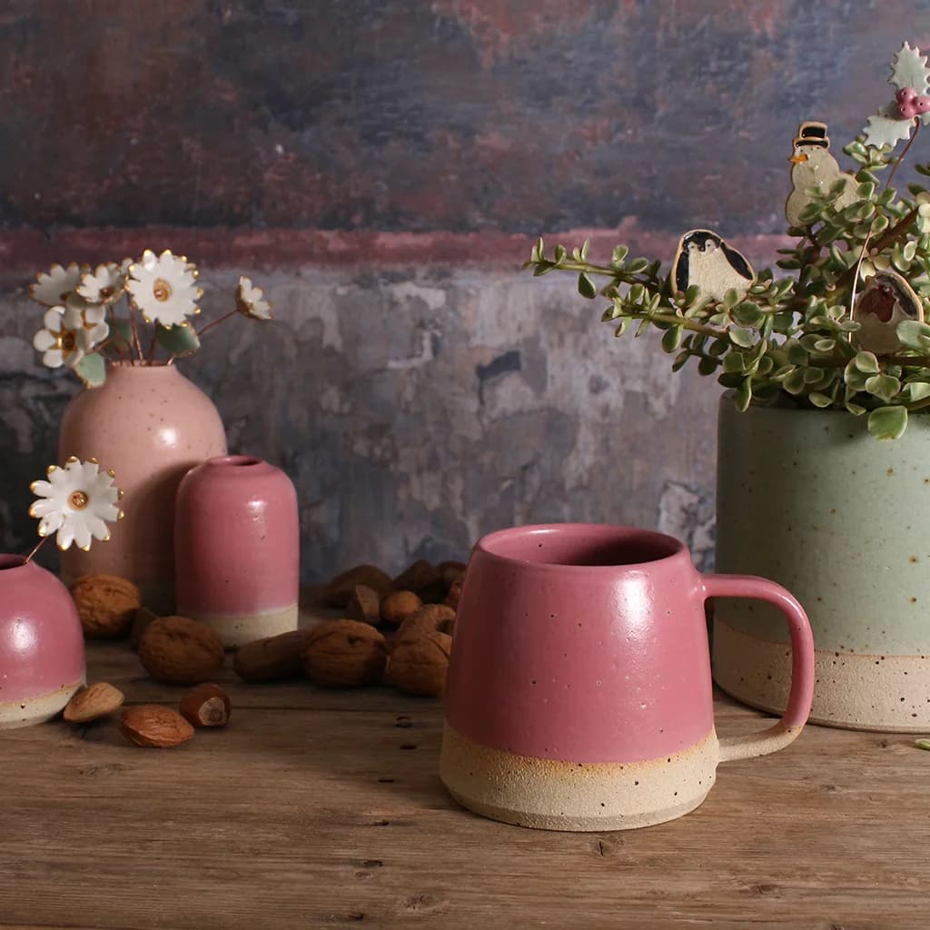 Fuchsia Stoneware Mug – image 1