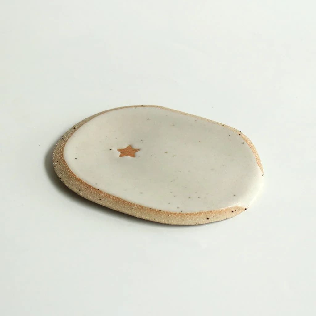 Off-White Star Spoon Rest in Stoneware – image 1