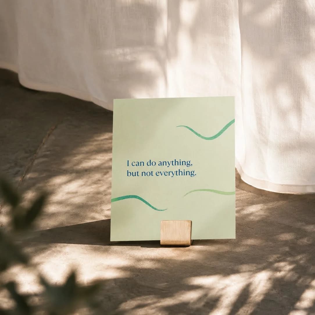 Affirmation Cards with Stand – image 1