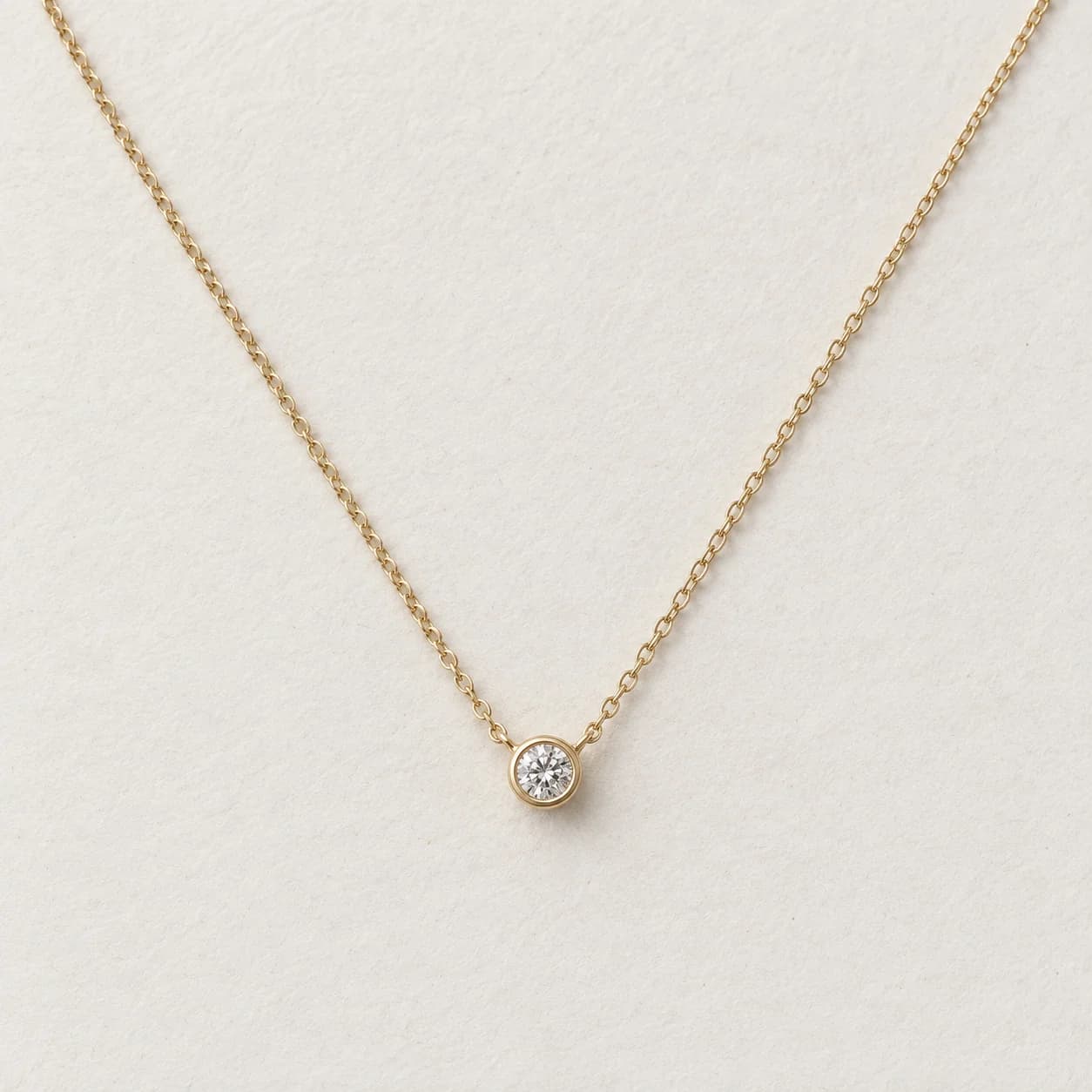 Aurora Round Diamond Necklace
