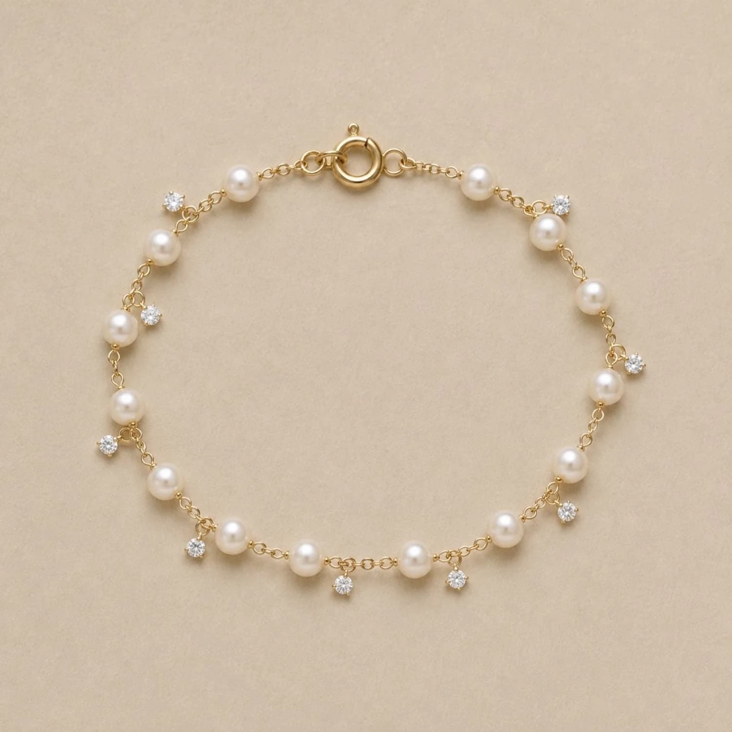 Aurora Diamond & Pearl Scattered Bracelet – image 1