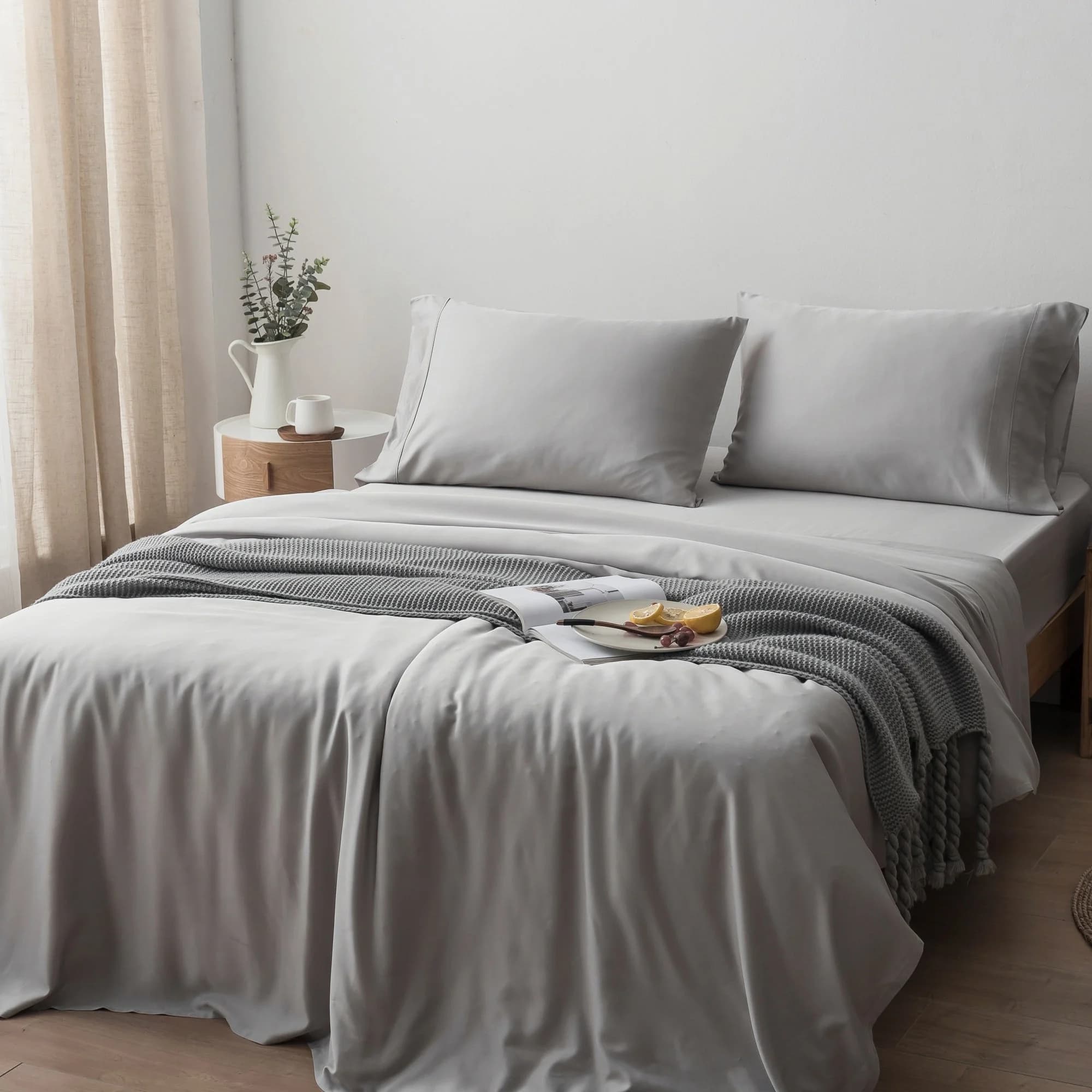 King Size Pillow and Duvet Set with Fitted Sheet – Silver Grey