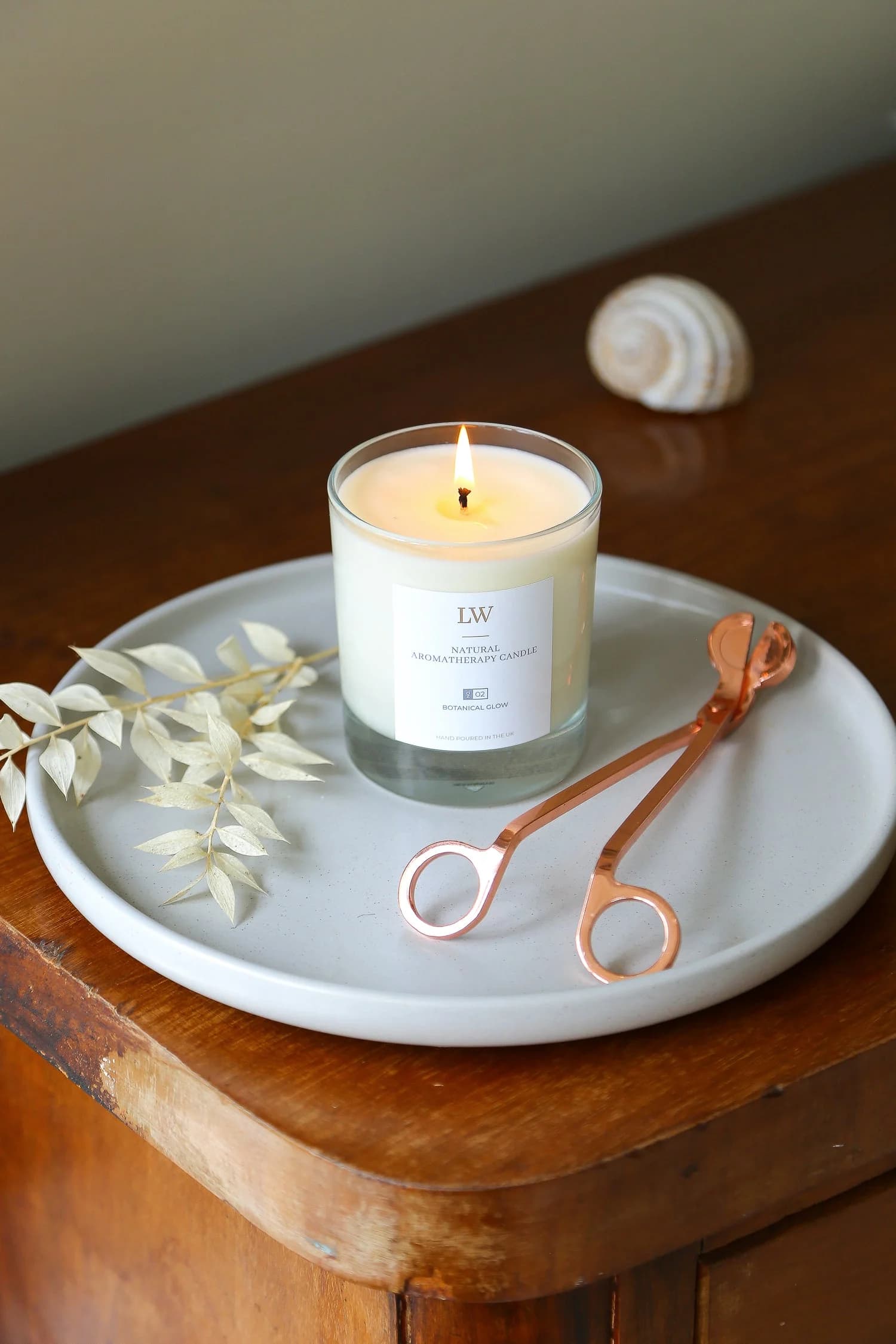 Botanical Glow Soy Wax Massage Candle – image 1